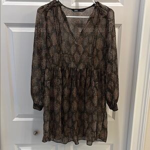 (5/$30 deal)
Zara snake Patterned Women's Dress